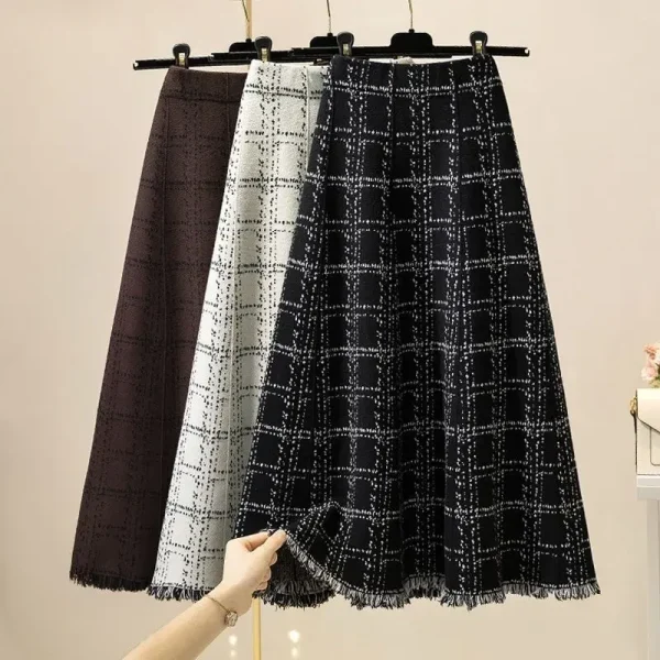 Gonna midi scozzese con nappe da donna in autunno e inverno, temperamento a vita alta, gonna lavorata a maglia a trapezio da medio a lunga versatile 3