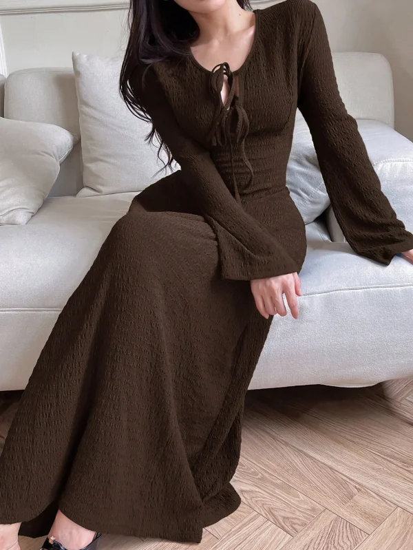 Nuovo abito semplice basic semplice a maniche lunghe da donna elegante autunno e inverno 1