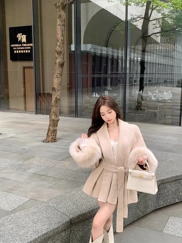 2025 Autunno Donna Chic Risvolto Cappotto di Peluche Con Cintura Vintage Manica In Pelliccia Sintetica Tweed Cappotti Aperti Femminile Inverno Casual Strada Outwear 1