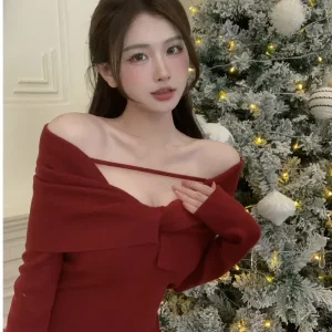Abito maglione lavorato a maglia rosso con una spalla Autunno Inverno da donna Nuovo stile Base Tube Top avvolgente gonna Abbigliamento femminile alla moda 1