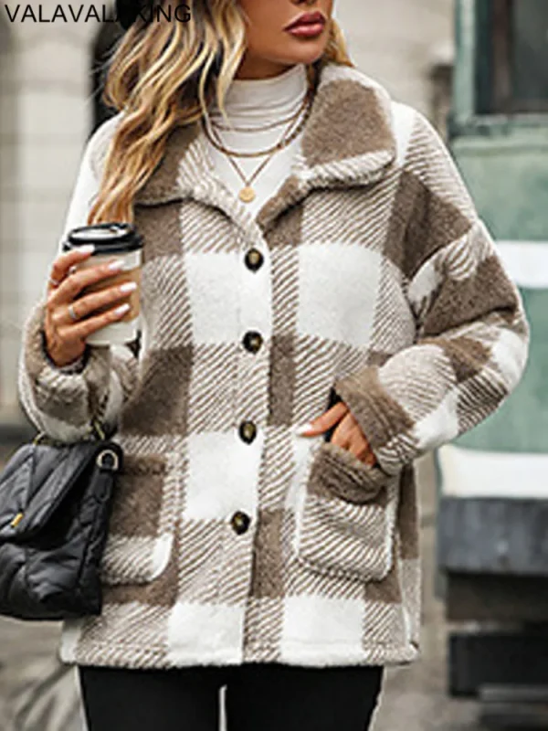 2025 Giacca spessa a maniche lunghe autunno inverno per donna Cappotto casual con bottoni caldi in peluche Cappotto scozzese allentato elegante da donna Abiti femminili 5