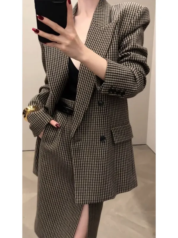 ​ ​ Completo da donna scozzese retrò francese con gonna Abbigliamento da ufficio in due pezzi Abito elegante professionale giovanile autunno inverno ​ ​ 2