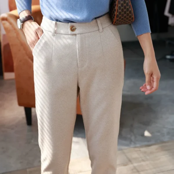 Pantaloni Harem slim fit a vita alta da donna Autunno Inverno Nuovo stile Pantaloni a sigaretta larghi casual con motivo a quadretti in tweed 4