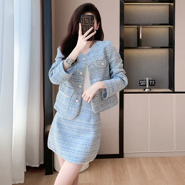 Giacca da donna blu moda socialite 2024 Autunno e inverno Nuovo temperamento Cappotto che riduce l'età Gonna superiore Lady Set a due pezzi 4