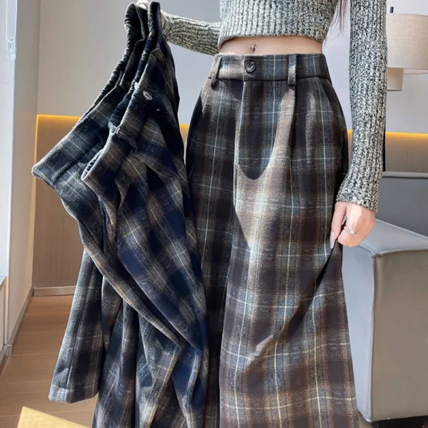 Capris scozzesi di alta qualità Donna Autunno Inverno Pantaloni larghi dritti vintage Donna Chic Pantaloni streetwear di lana spessa Donna 2025 5