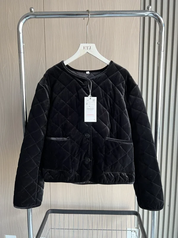 ETJ 2025 Inverno Nuovo Elegante abbigliamento da donna in velluto nero girocollo trapuntato giacca in cotone a maniche lunghe 9828986 2