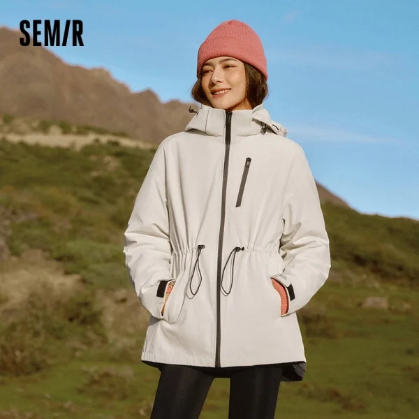 Piumino Semir da donna 2024 Nuovo capispalla in due pezzi tre in uno da viaggio all'aperto quotidiano versatile a tre resistenti per le donne 2
