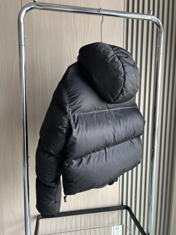 ETJ Autunno/Inverno 2025 Giacca corta da donna in cotone spesso con cappuccio Cappotto sportivo in gomma pressata 4341749 6