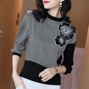 Moda versatile elegante primavera nuova stampa T-shirt donna O-Collo patchwork ricamo filo a vite allentato casual manica lunga Top 1