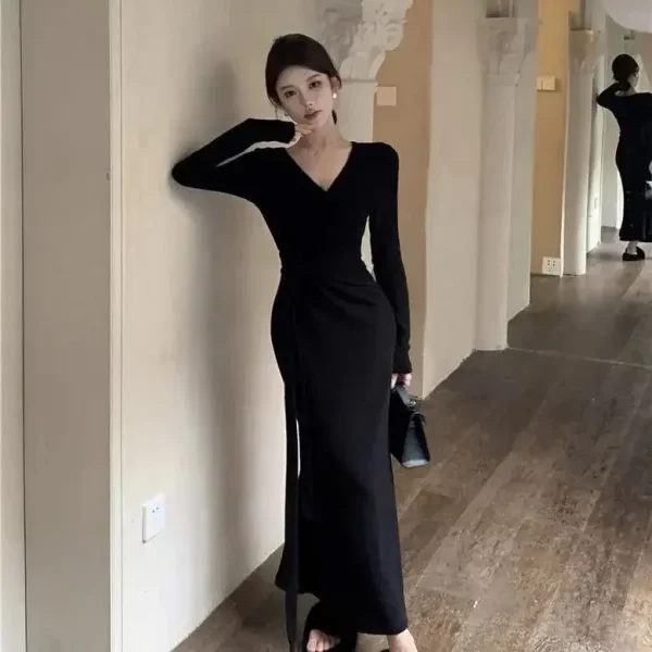 Abito da donna a maniche lunghe con scollo a V e fascia incrociata Autunno Inverno Abbigliamento interno Gonna elegante Avvolgente in vita Abito lungo 2