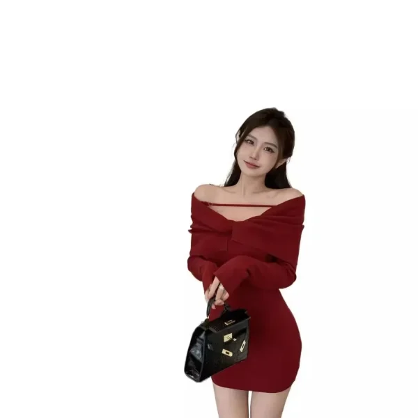 Abito maglione lavorato a maglia rosso con una spalla Autunno Inverno da donna Nuovo stile Base Tube Top avvolgente gonna Abbigliamento femminile alla moda 5
