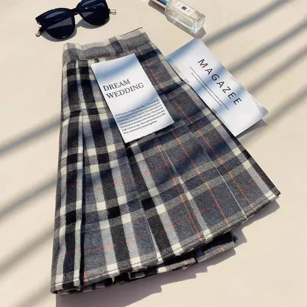 Gonne a pieghe di lana scozzese per le donne Autunno Inverno Vita alta Preppy Minigonne calde Lady Fashion Coreano All-Match A Line Gonne 3