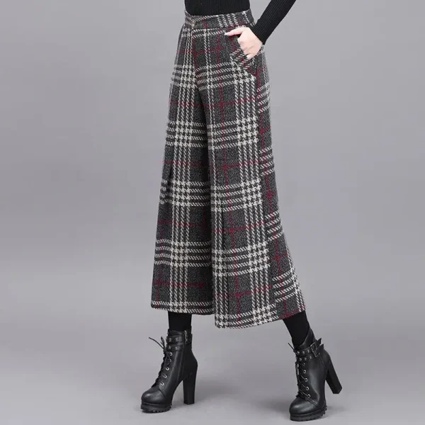 Pantaloni scozzesi alla moda a gamba larga Pantaloni corti Pantaloni da donna Inverno Nuovi pantaloni con gonna ispessita Pantaloni con gamba altalena 1