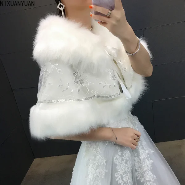 Abiti da festa Bolero Scialle da sposa Scialle in pelliccia sintetica Bolero Cardigan Coprispalle per donna Cappotto da sposa da sposa Accessori migliori da donna 1
