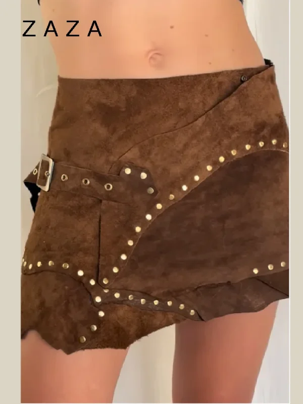 Gonna corta in pelle scamosciata con orlo irregolare Vintage Marrone Fibbia in metallo Cinghie avvolgenti Minigonne 2025 New Lady Autunno Inverno Y2k Abbigliamento 2