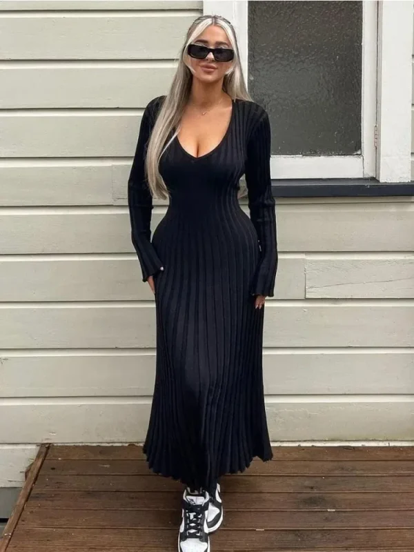 Elegante abito bianco lavorato a maglia con scollo a V Abito casual a maniche lunghe con lacci in maglia Abiti curvy Maglieria nera allentata Nuova moda autunno inverno 4