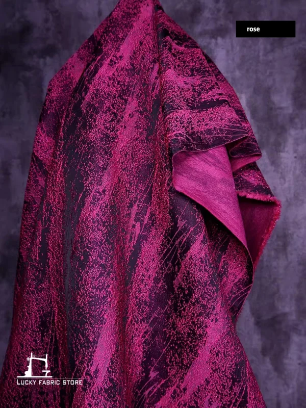 Tessuto con trama jacquard con motivo a grana tridimensionale irregolare astratto realizzato con tessuti per abbigliamento autunnale e invernale 5