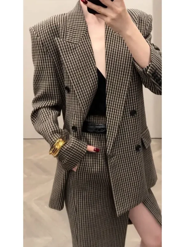 ​ ​ Completo da donna scozzese retrò francese con gonna Abbigliamento da ufficio in due pezzi Abito elegante professionale giovanile autunno inverno ​ ​ 4