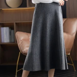 2025 Autunno Nuovo a vita alta 100% pura lana gonna lunga a pieghe gonna base in maglia da donna pacchetto moda anca A-Line gonna grande in cashmere 1