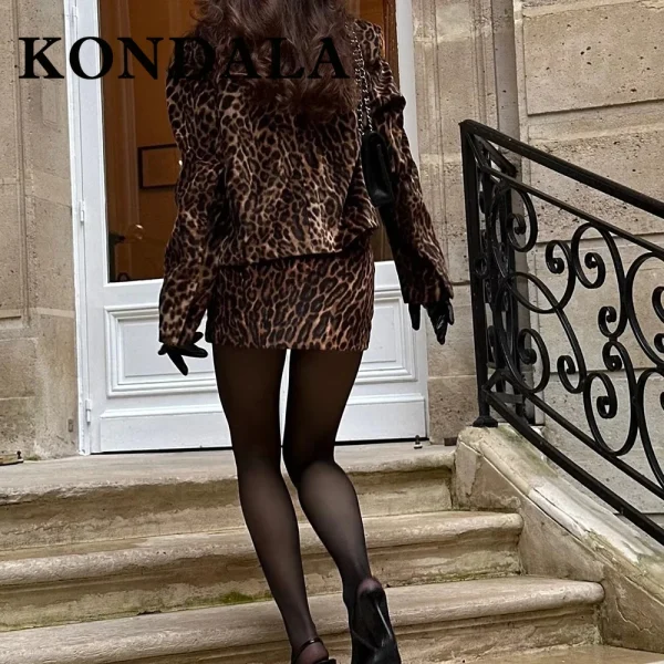 KONDALA Leopardo 2025 Autunno Stampa Animale Vintage Donna Abiti di Velluto Giacca Monopetto + Mini Gonna Tubino Moda Abiti Sexy 4
