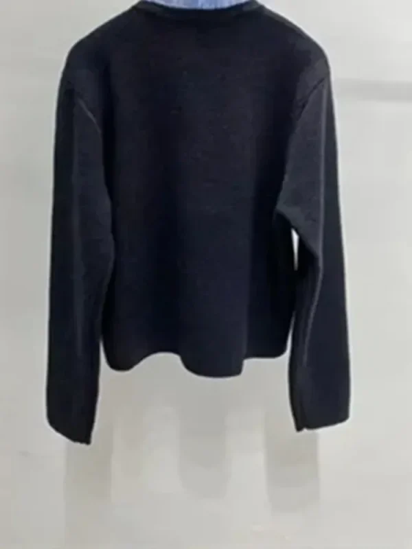 Maglione con lettera ricamata da donna Cardigan in maglia a maniche lunghe con colletto con volant e cuciture nere 3