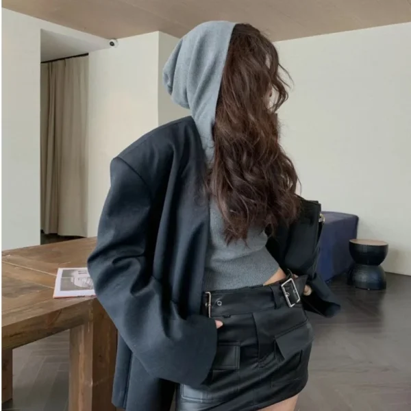 Felpe con cappuccio da donna sexy con scollo a V T-shirt lavorate a maglia 2025 Casual Autunno Slim Crop Top camicetta lavorata a maglia Top camicetta a maniche lunghe Pullover 4