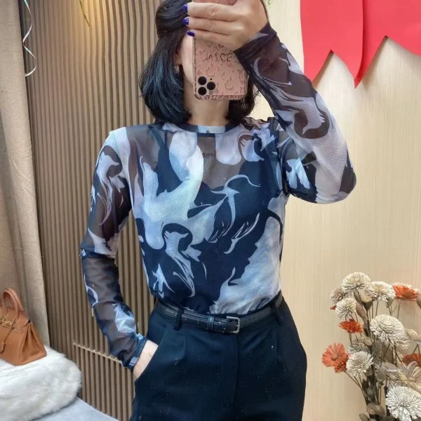 Top per donna T-shirt donna T-shirt slim Viola Abbigliamento 2025 Mesh Tee Skinny Xxl anni '90 Vintage Pulovers One Piece Fine Elegante Vecchio 2