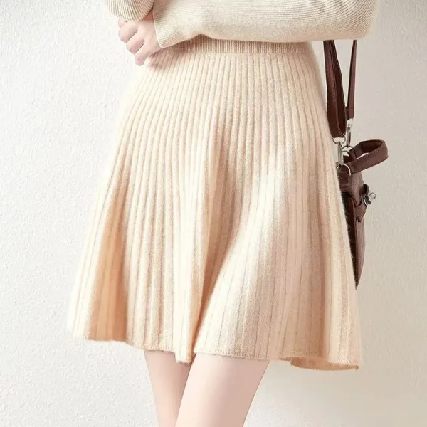 Minigonna in lana merino al 100% Gonna a pieghe lavorata a maglia in vita elastica tinta unita alla moda autunno inverno da donna coreana 4