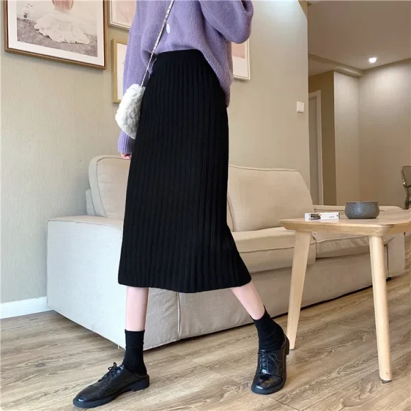 Minigonna longuette lavorata a maglia nera da donna a vita alta slim fit aderente gonne divise autunno inverno primavera moda elegante 2