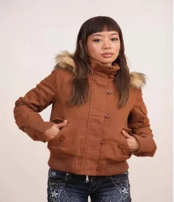 Cappotti con cappuccio corti vintage Collo in pelliccia Manica intera Giacca monopetto con tasca 2025 Autunno Nuove donne Y2K Capispalla caldi 1