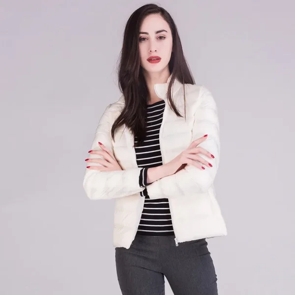 Cappotti imbottiti ripiegabili ultraleggeri femminili 2023 nuovi arrivi moda colletto alla coreana cappotto da donna da ufficio coreano slim fit 2