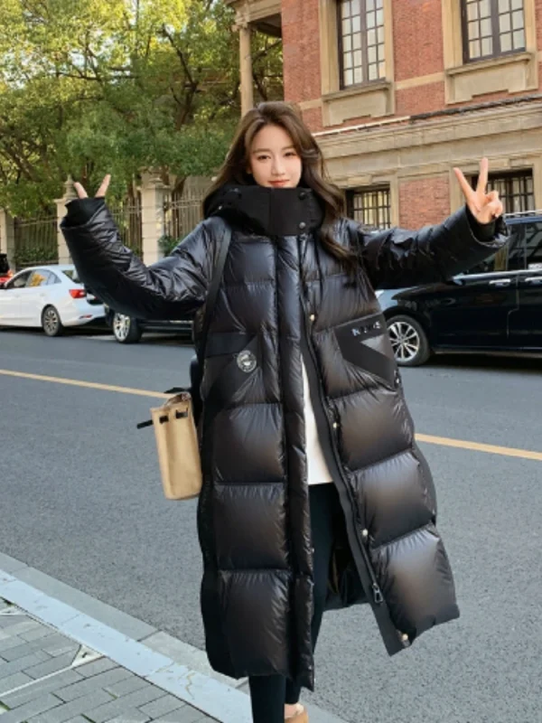 2025 Nuovo Autunno Inverno Femminile Con Cappuccio Piumino D'anatra Bianca Inverno Lucido Caldo Addensato Lungo Piumino Antivento Outwear 3