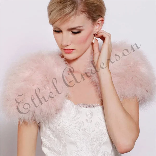 Blush, Fard Rosa/Bianco di Lusso Struzzo Della Pelliccia Boleros Nuziale Dello Scialle Della Pelliccia Matrimonio Scrollata di Spalle Cappotto da Sposa da Cerimonia Nuziale di Inverno Del Partito Boleros 2