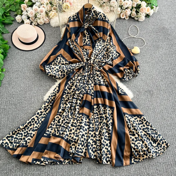 2025 Nuovo francese retrò pizzo con fiocco scollo a V manica lanterna Maxi abito da donna Casual Vintage Fashion Party grande gonna lunga altalena 3
