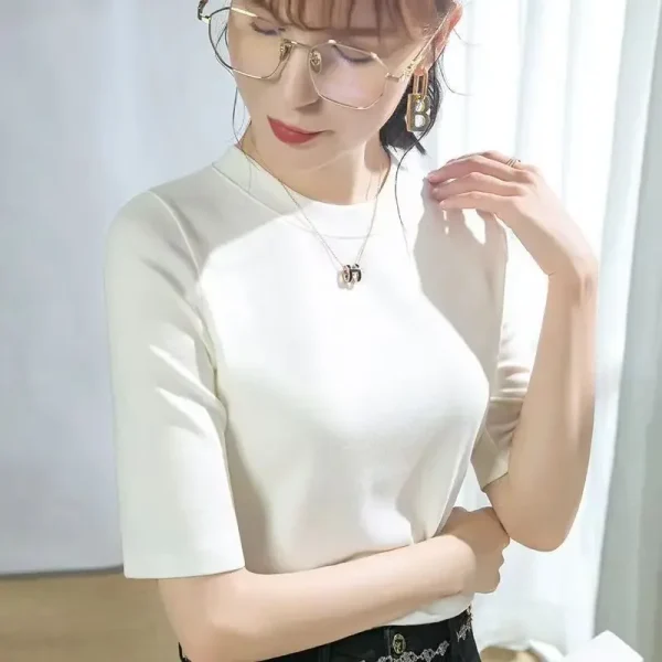 T-shirt senza maniche da donna nuovo stile coreano Manica a cinque quarti Strato base in tinta unita Top dimagrante versatile 2