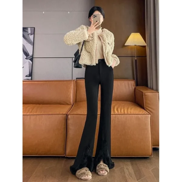 Pantaloni svasati in pelliccia sintetica a vita alta Autunno Inverno Pantaloni foderati in pelo di coniglio stile casual Pantaloni Harlan Tessuto stampato/tessuto tinto 3
