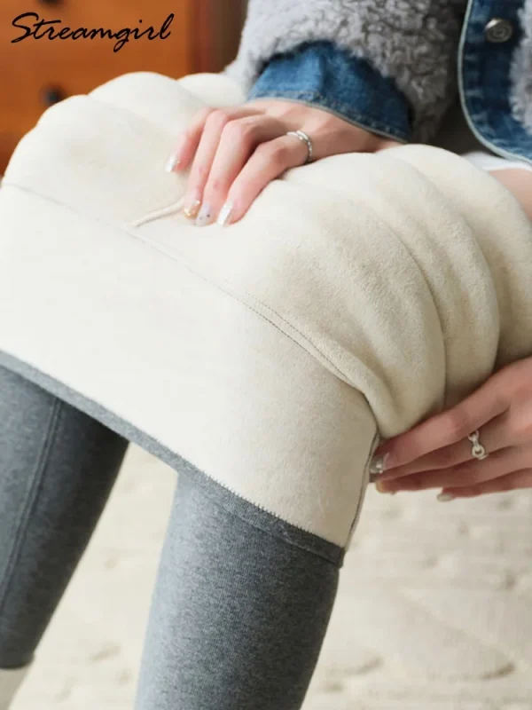 Leggings marroni invernali Pantaloni lunghi in pile da donna Leggings con fondo in velluto a vita alta con tasche Leggings spessi caldi per le donne invernali 4