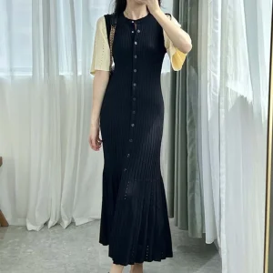 Estate primavera nuova fragranza francese elegante abito a sirena lavorato a maglia dimagrante di fascia alta abito in maglia a coda di pesce dimagrante cava 1