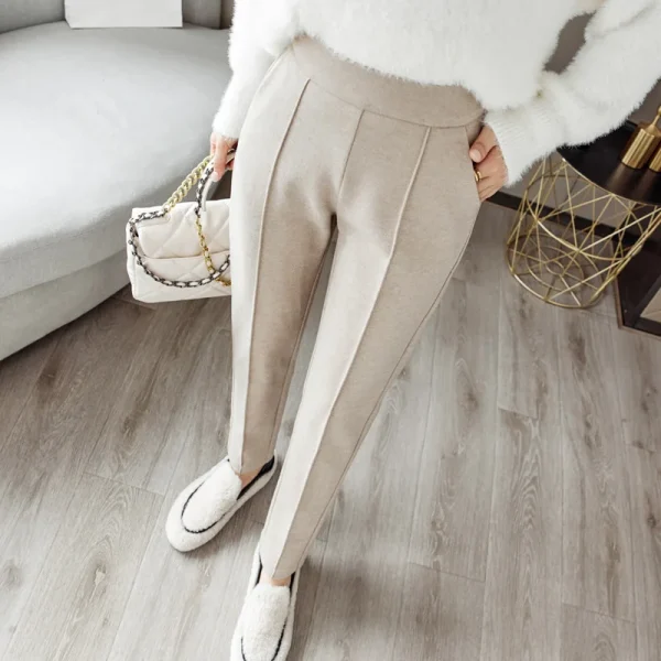 Pantaloni di lana Pantaloni a matita Harem da donna 2024 Autunno Inverno Vita alta Addensare Pantaloni da abito in velluto Pantaloni da donna da ufficio 4