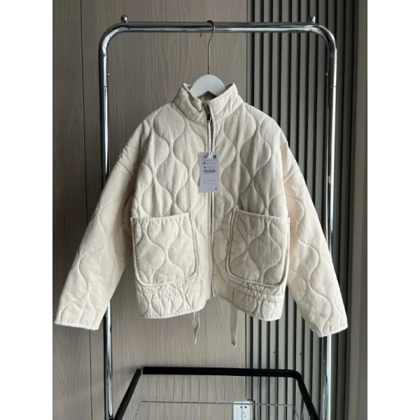 ZW Giacca in cotone da donna 2025 Nuovo arrivo Vintage Lenzing Rayon Collo alto Tasca grande Cappotto trapuntato decorativo per le donne 3