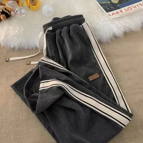 2024 Pantaloni sportivi a righe in velluto a coste Donna Streetwear Pantaloni larghi spessi a gamba larga Y2K Harajuku Pantaloni a vita alta Pantaloni larghi coreani 5