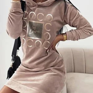 Abiti lunghi maglione da donna AMORE Stampa Felpe larghe con collo alto con cappuccio Pullover a maniche lunghe Autunno Inverno Y2K Street Style Top 1