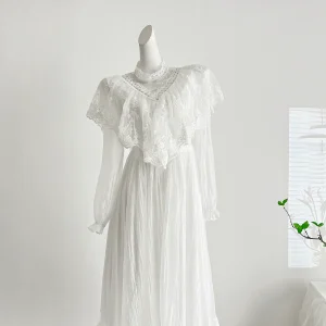 Abito da fata in pizzo bianco Donna Stile vittoriano vintage Manica lunga Collo semi-alto Abiti lunghi da donna romantici Vestido Branco 1