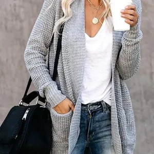 Cardigan alla moda autunno e inverno maglione lavorato a maglia da donna nuovo abbigliamento casual allentato anteriore curvo da donna 1