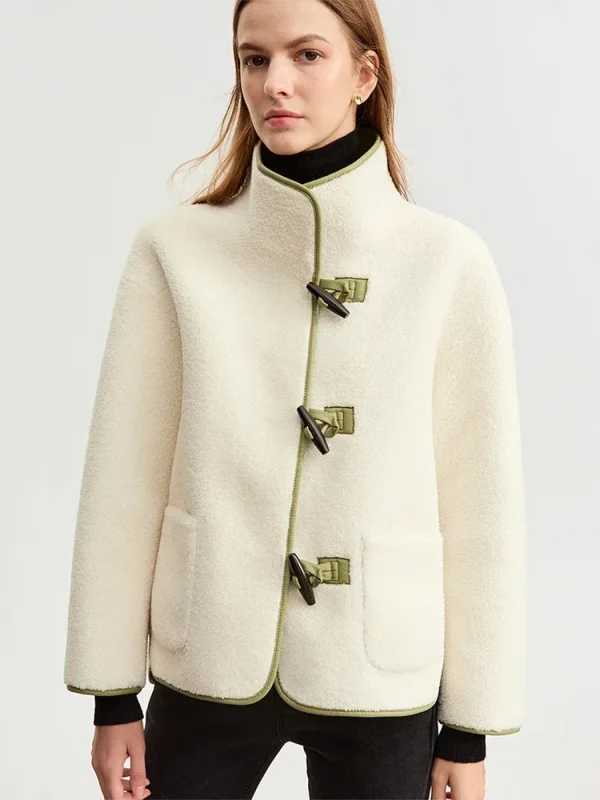 AMII Giacca di pelliccia stile cinese da donna 2025 Moda invernale in pelle PU Colletto alla coreana Contrasto Capispalla double face Top 12344213 1