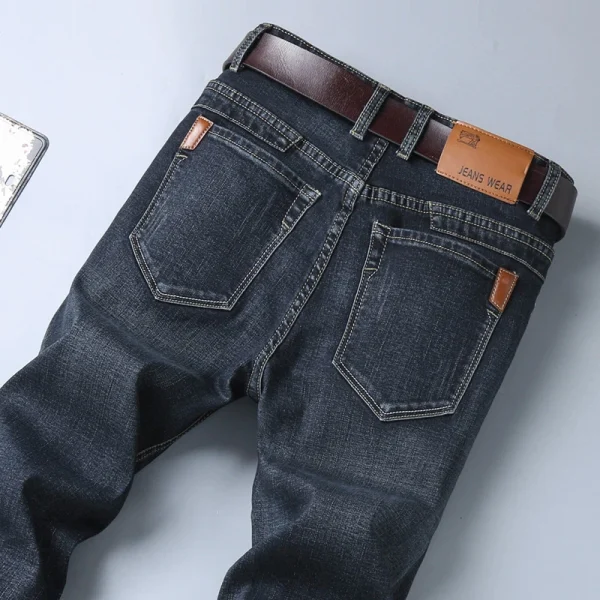 2024 primavera autunno uomo blu classici jeans larghi dritti pantaloni casual in denim elasticizzato in cotone business pantaloni neri di marca maschile 5