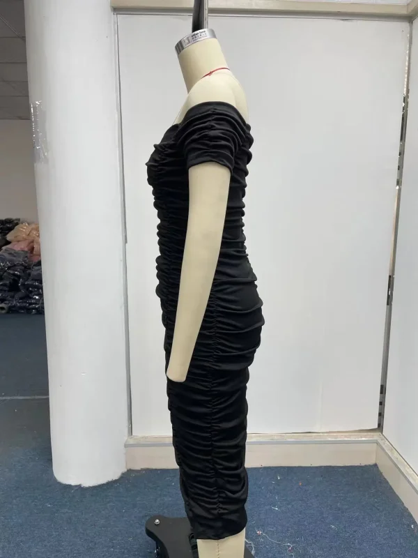 Gonna lunga tinta unita in stile europeo e americano, temperamento elegante, abito estivo da donna, abito plissettato con una spalla 4