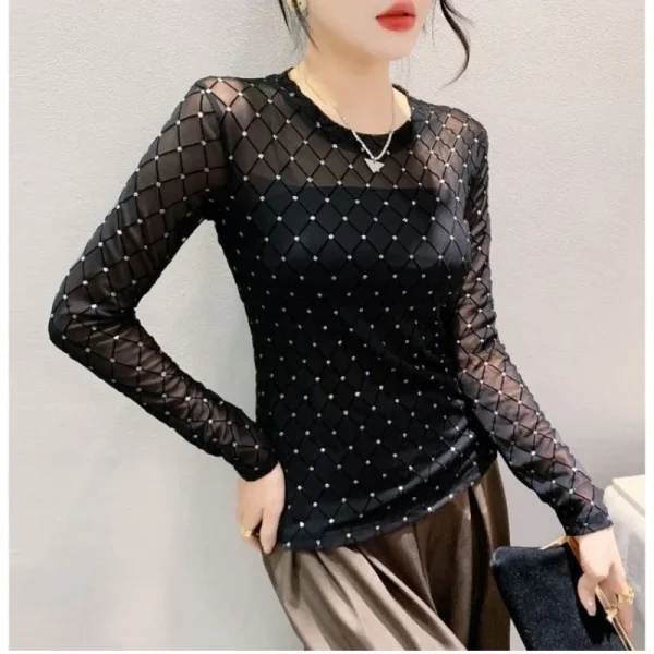 Abbigliamento donna Primavera Autunno Moda coreana Sexy vedere attraverso la maglia con strass T-shirt basic Elegante O collo manica lunga Slim Top 6