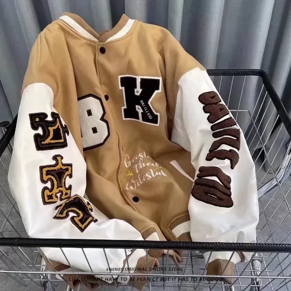 2023 Cappotto in cotone con berretto da baseball stampato con ricamo a lettera vintage stile americano Giacca da donna alla moda primavera autunno vestibilità ampia 3