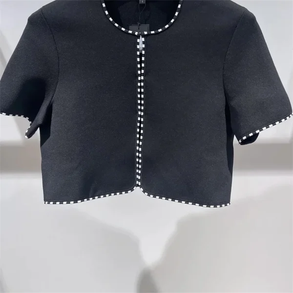 Top da donna in maglia corta con cardigan in maglia o abito senza maniche a trapezio da donna Mini abiti a righe luminose con colori a contrasto 3